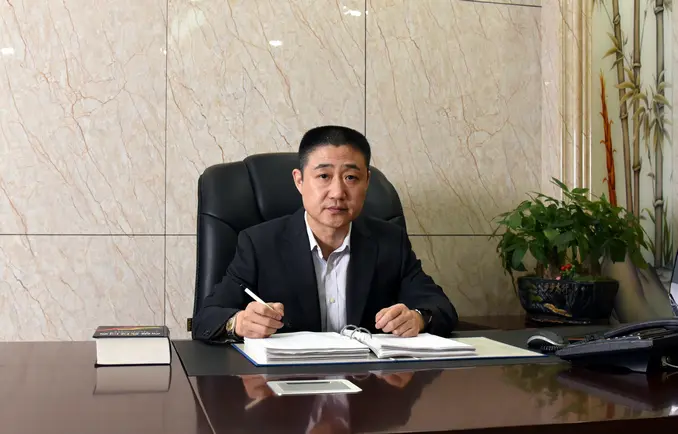 董事长照片